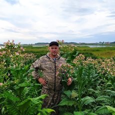 Фотография мужчины Валерий, 45 лет из г. Куйбышев