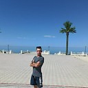 Максим, 33 года