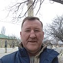 Анатолий, 52 года