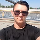 Андрей, 30 лет