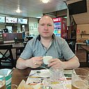Олег, 37 лет
