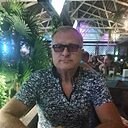 Виктор, 62 года
