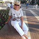 Лариса, 62 года