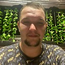 Whoiswho, 32 года