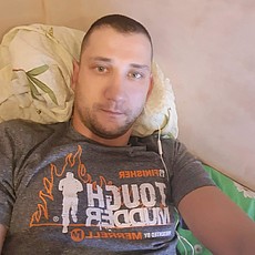 Фотография мужчины Валерий, 32 года из г. Квиджин