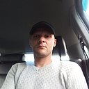 Антон, 36 лет