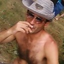 Artur, 44 года