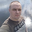 Макс, 33 года