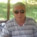 Leonid, 61 год