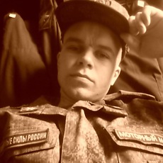 Фотография мужчины Максим, 28 лет из г. Симферополь