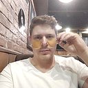 Евгений, 32 года