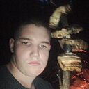 Илья, 22 года