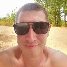 Фотография мужчины Валерий, 37 лет из г. Астрахань
