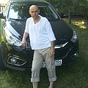 Валера, 62 года