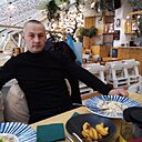 Рафаэль, 47 лет