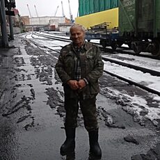 Фотография мужчины Владислав, 64 года из г. Владивосток