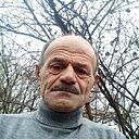 Yunus, 62 года