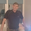 Михаил, 44 года