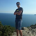 Maksimilians, 32 года