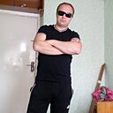 Денис, 33 года