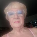 Mila, 64 года