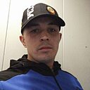 Макс, 33 года