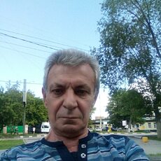 Фотография мужчины Михаил, 60 лет из г. Энгельс