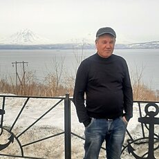 Фотография мужчины Юлдош, 53 года из г. Петропавловск-Камчатский