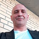 Гена, 44 года