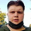 Олег, 24 года