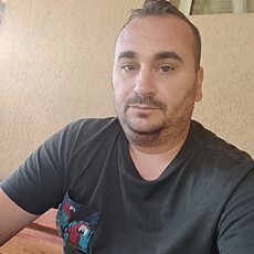 Фотография мужчины Claudiu, 38 лет из г. Ploiești