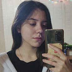 Фотография девушки Надежда, 21 год из г. Москва