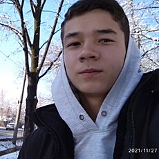 Фотография мужчины Артём, 20 лет из г. Бишкек
