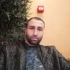 Фотография мужчины Ахмад, 33 года из г. Санкт-Петербург