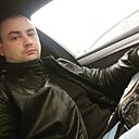 Антон, 32 года